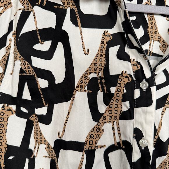 Chico's Size Large 3 Jaguar Button Up Shirt Top White animal Geometric - Picture 5 of 10